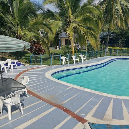 Hotel Campestre El Salitre 比列塔 外观 照片