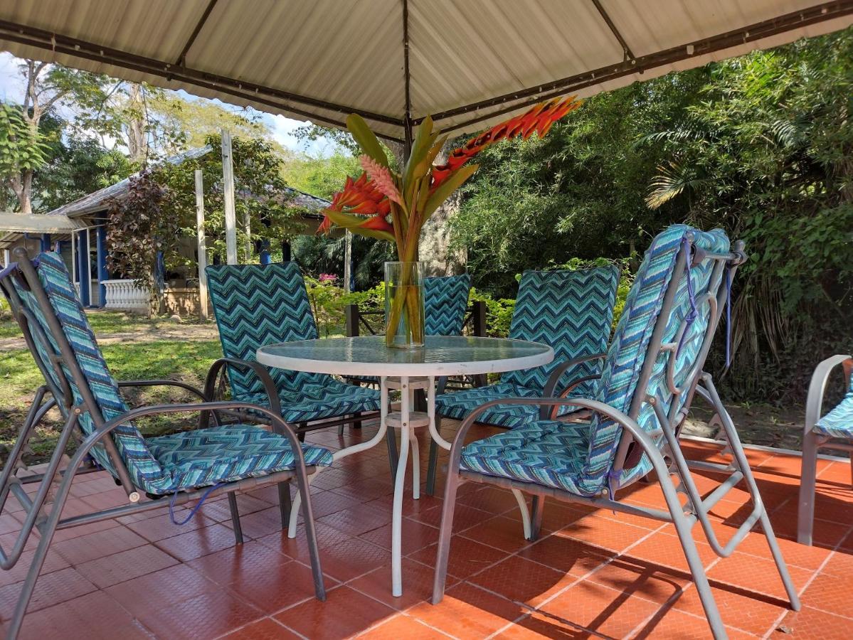Hotel Campestre El Salitre 比列塔 外观 照片